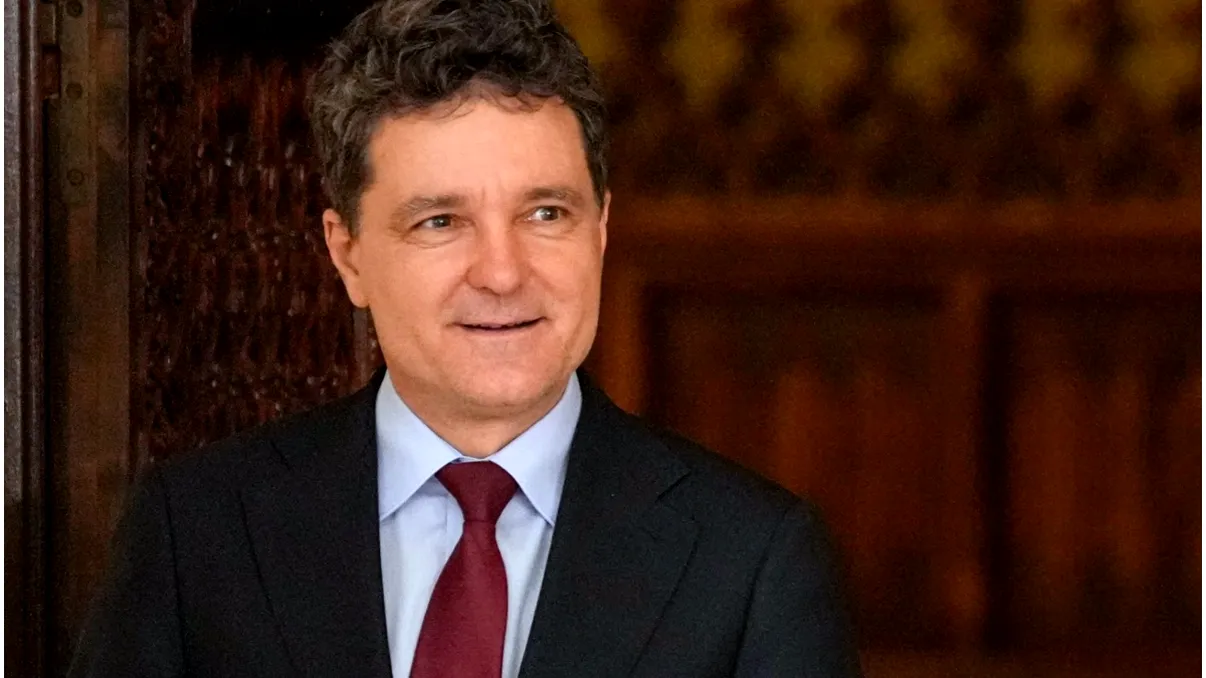 Nicușor Dan, despre înghețarea pensiilor și salariilor în 2026: „Să începem să ne mai şi ţinem de lucrurile pe care spunem că le facem”